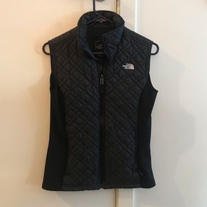 North face quilted vest